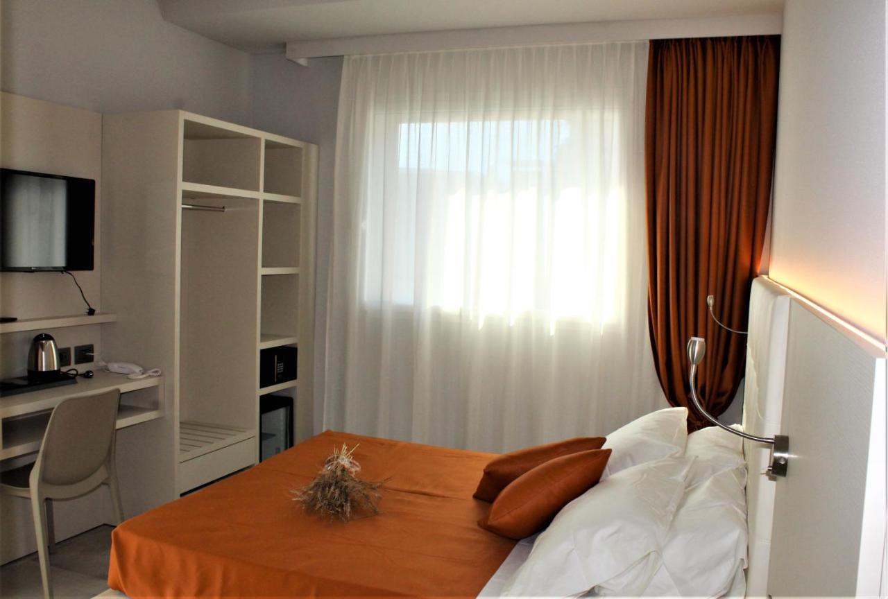 B&B Primrose Residence Hotel 里米尼 外观 照片