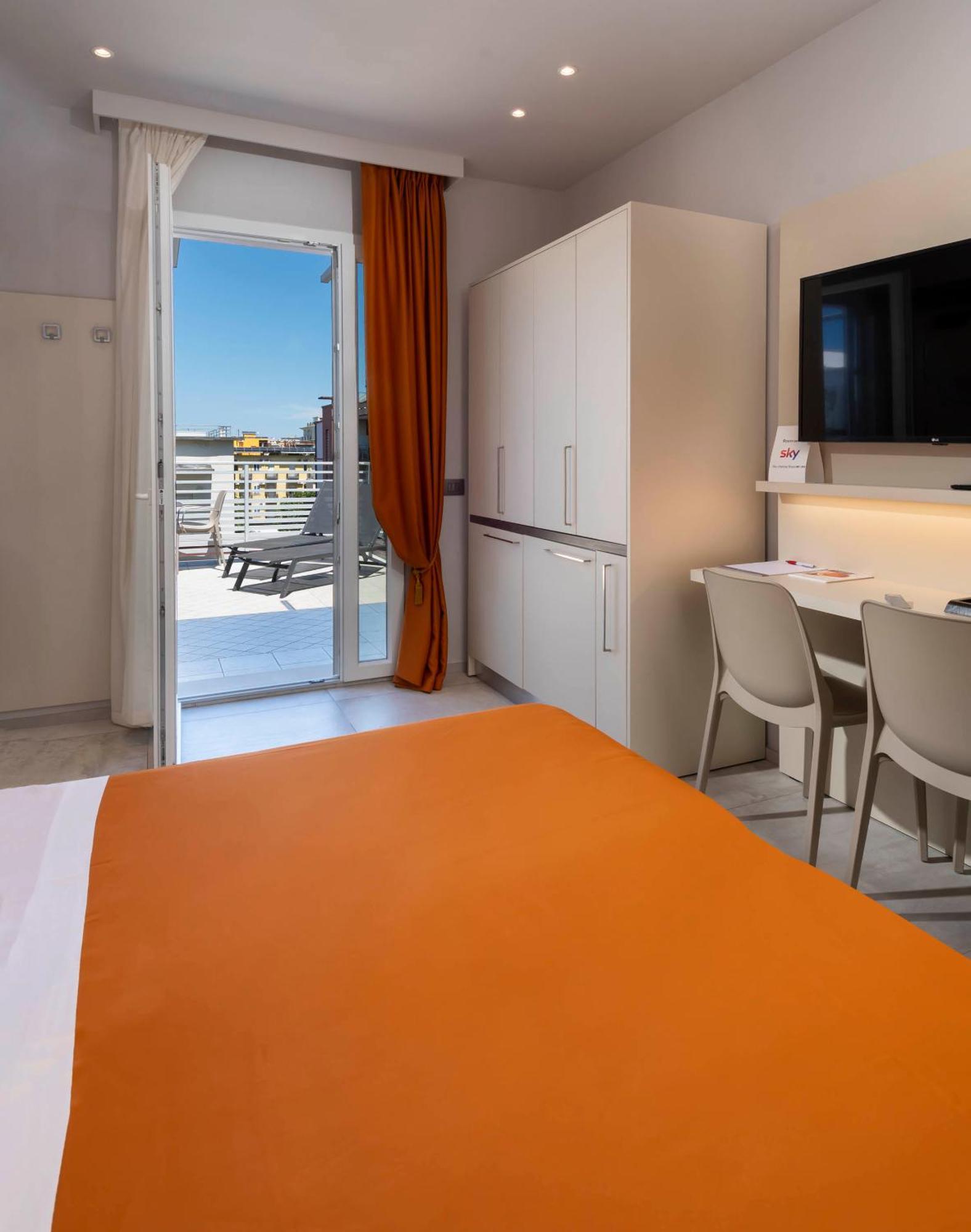 B&B Primrose Residence Hotel 里米尼 外观 照片